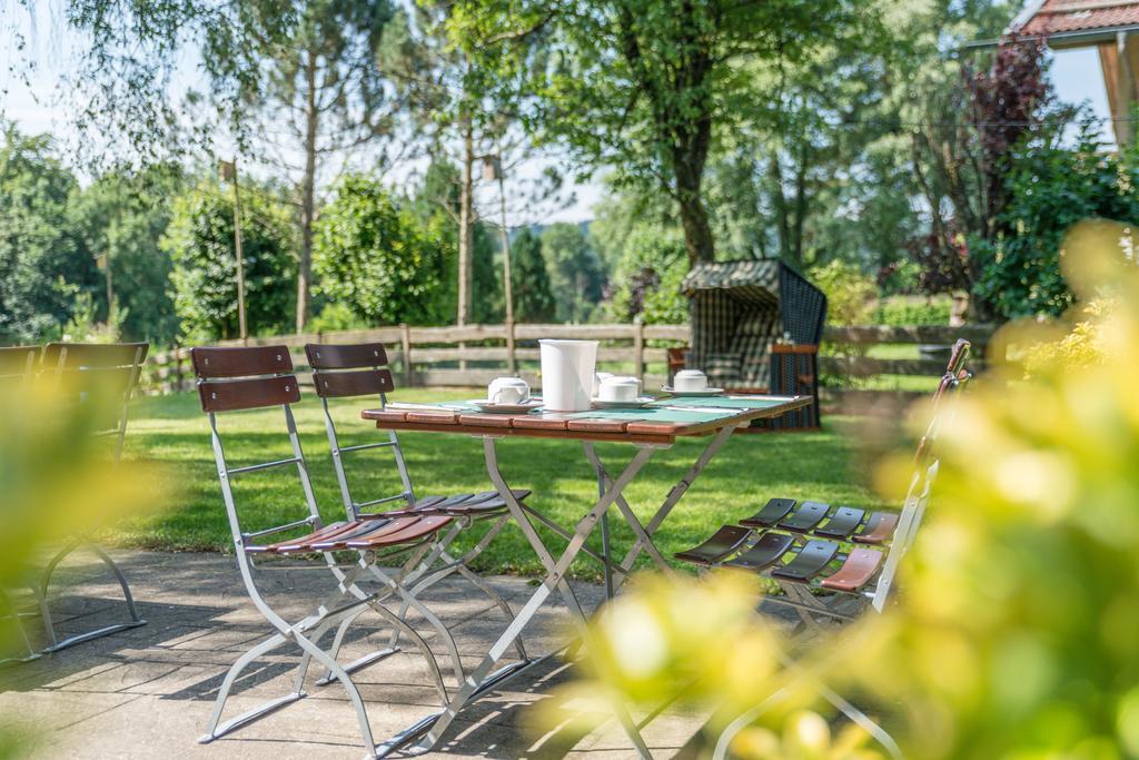 Hotel Alter Wirt Weyarn Exterior foto